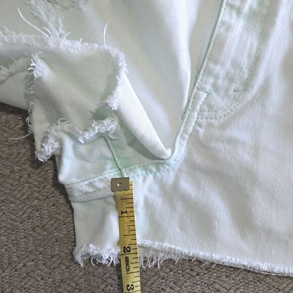 Abercrombie & Fitch Mint Green Distressed Jean Shorts - Size 4/27 - Picture 11 of 13